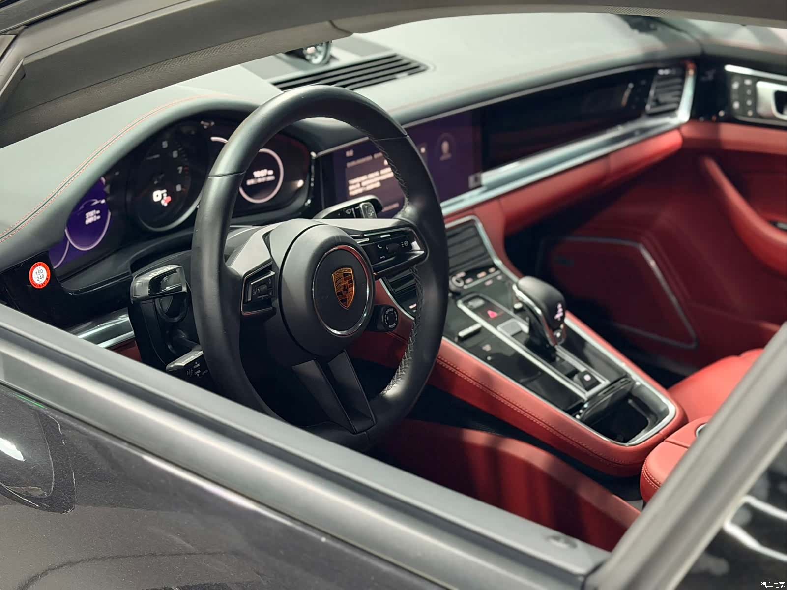Porsche Panamera, 2022 13