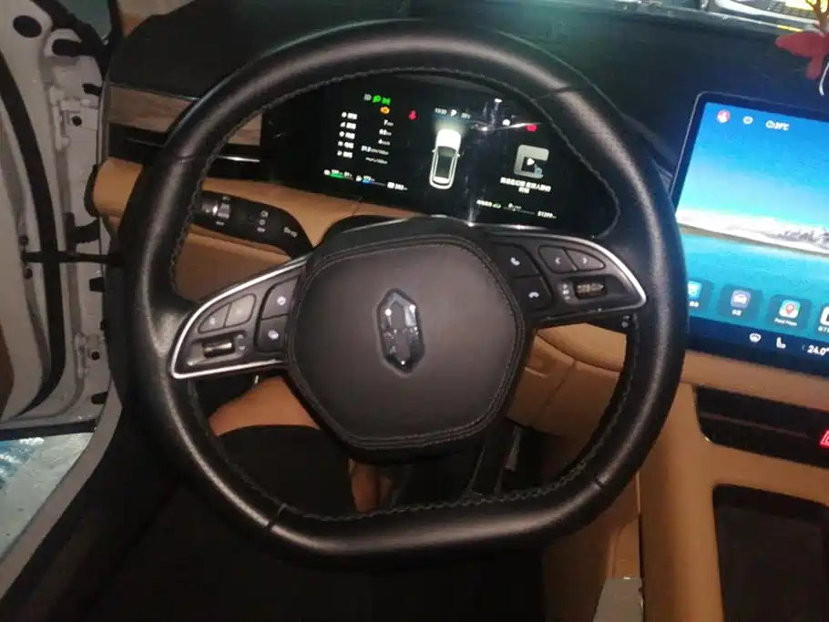 AITO Ask the world M5