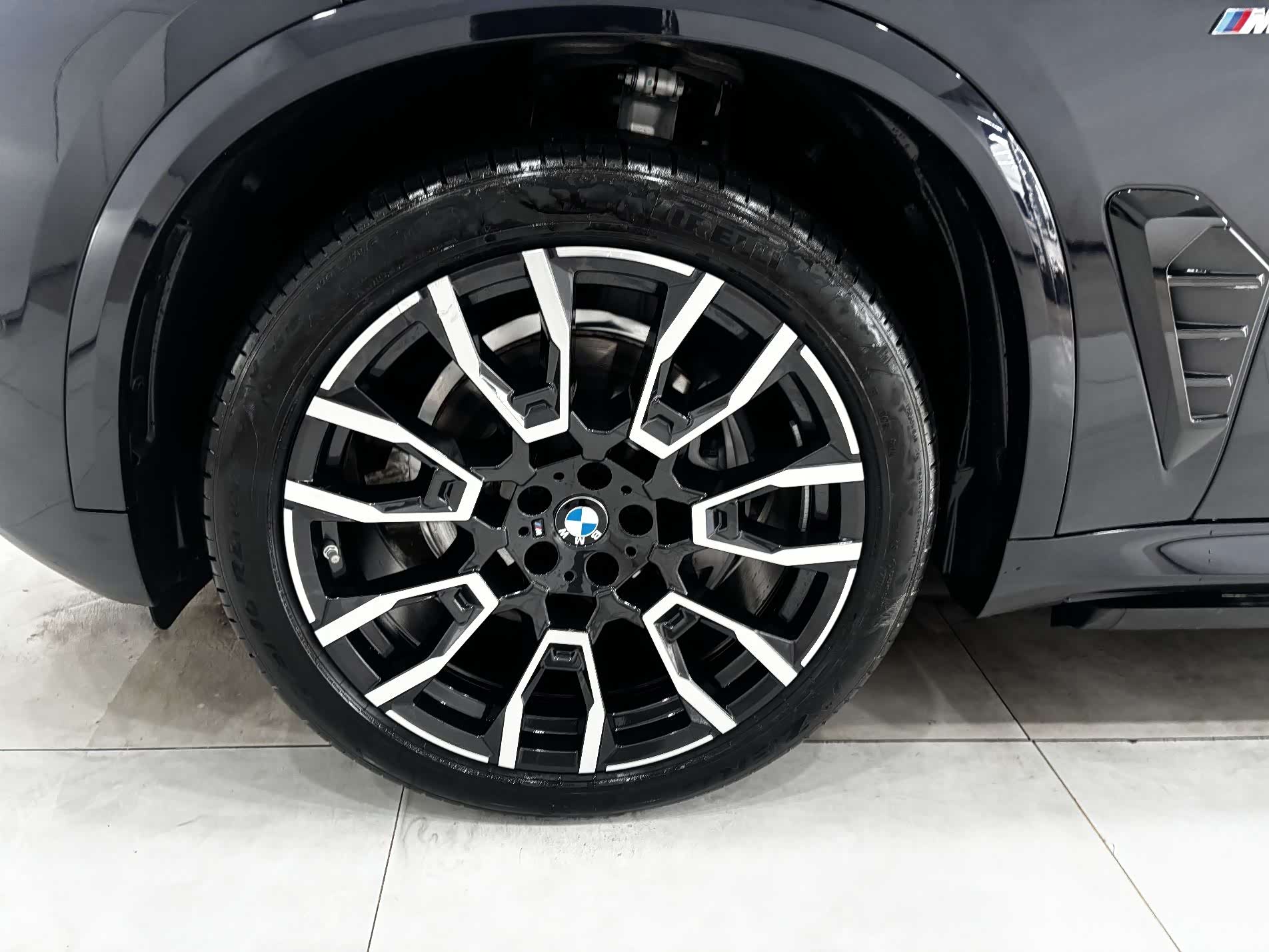 BMW X5, 2025 34