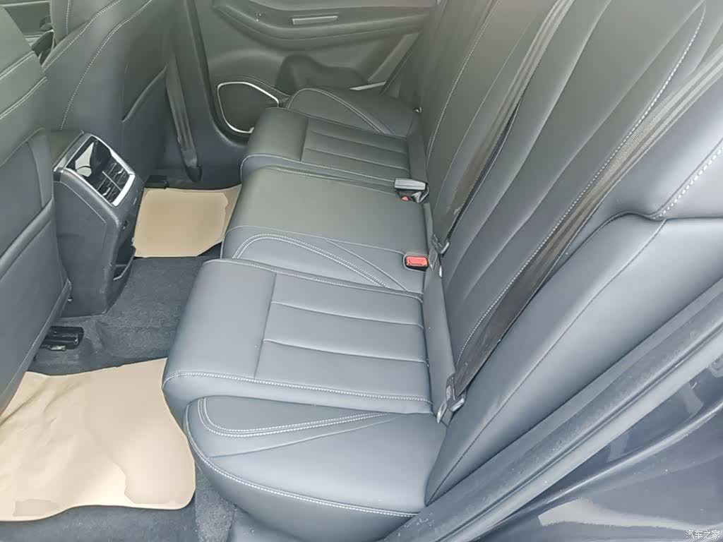 Chery 5, 2022 17