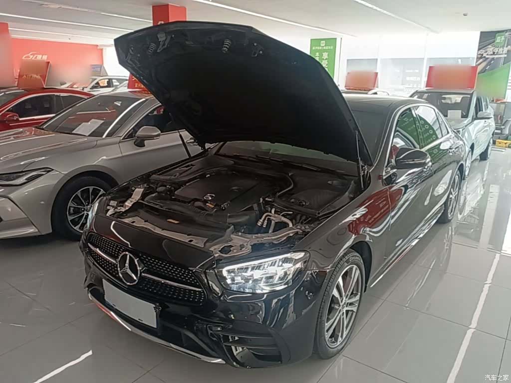 Mercedes-Benz E-Class, 2023 20