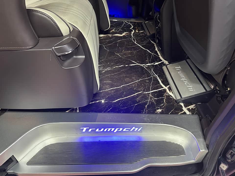 Trumpchi Trumpchi M8