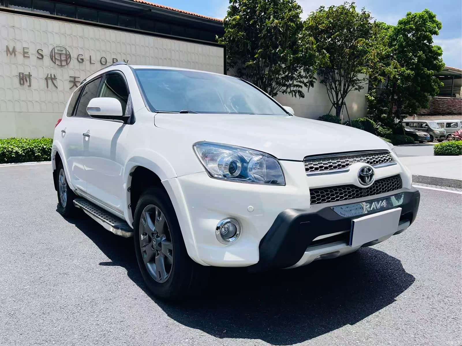 Toyota RAV4, 2013 3