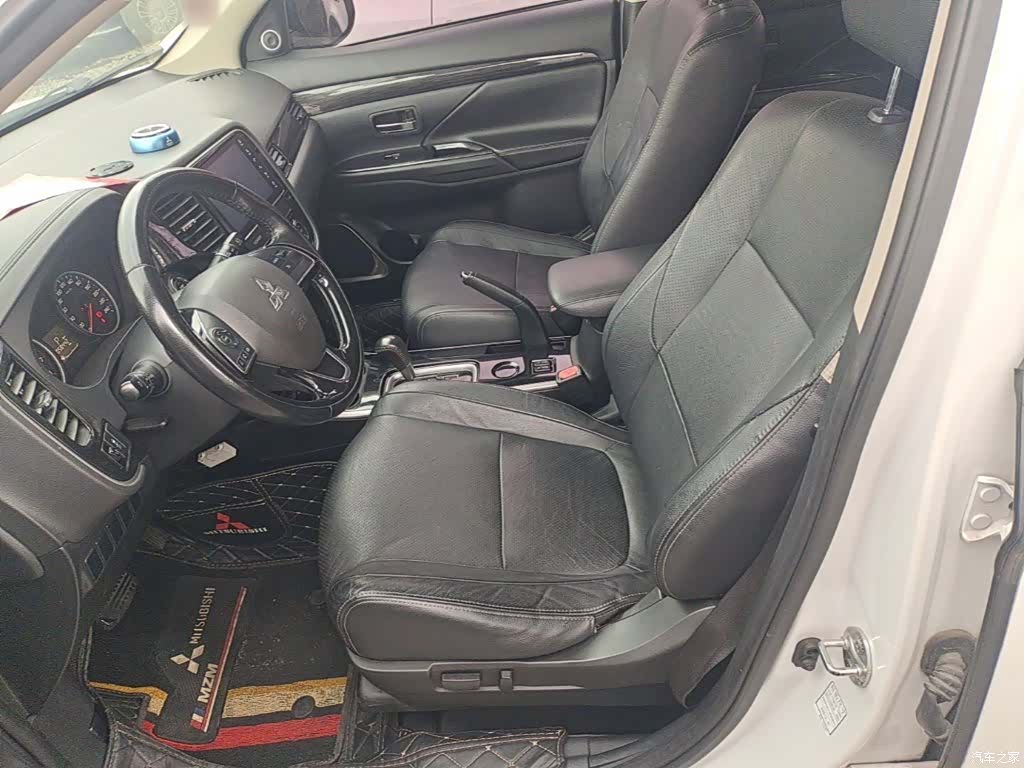 Mitsubishi Outlander, 2017 15