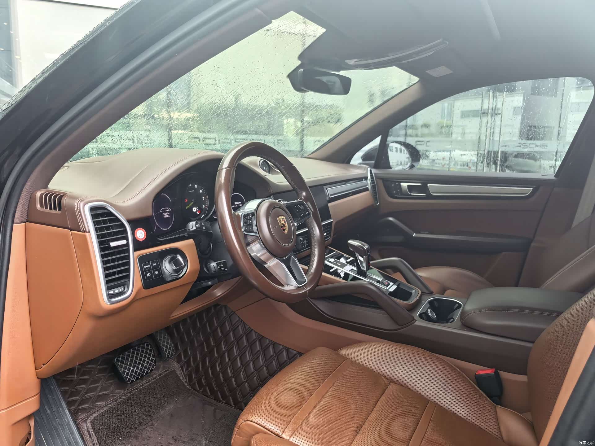 Porsche Cayenne, 2023 9