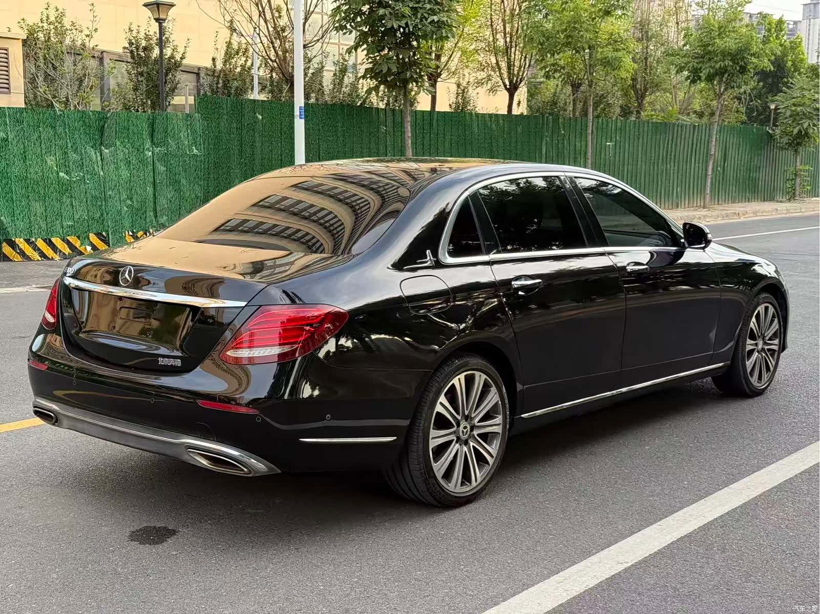 Mercedes-Benz E-Class, 2016 9