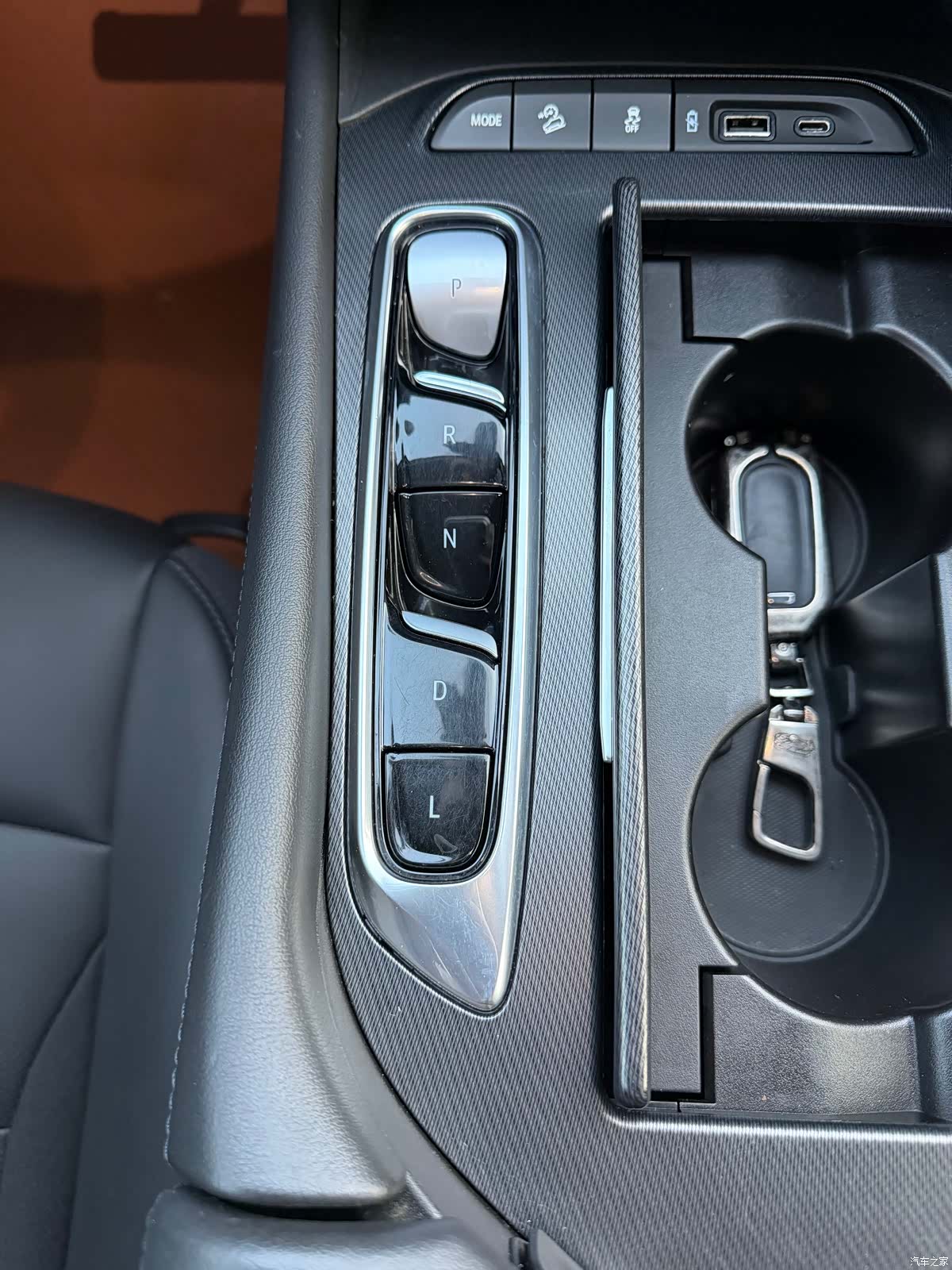 Buick Enclave, 2021 11