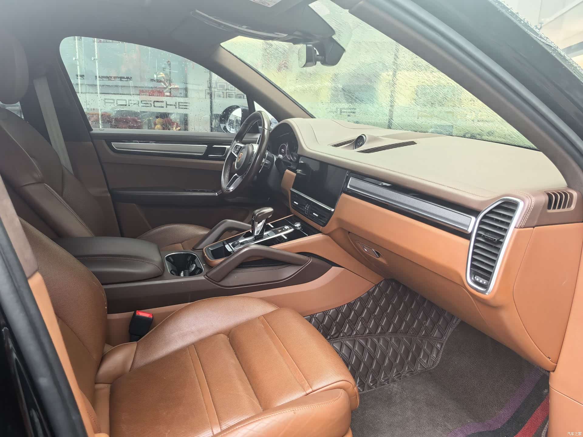 Porsche Cayenne, 2023 13