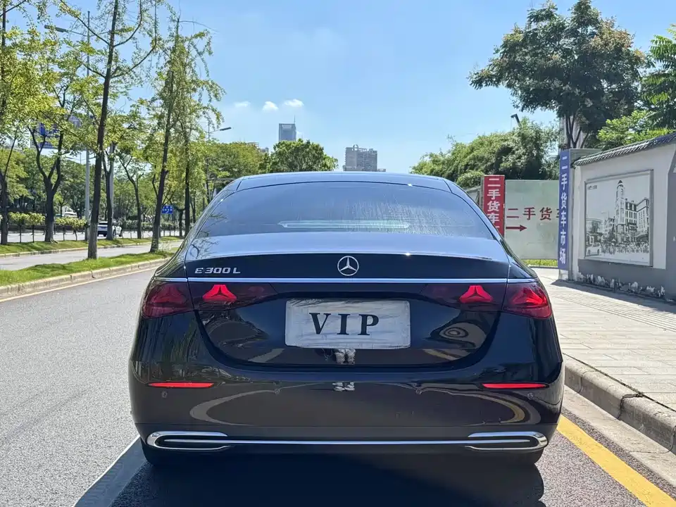 Mercedes-Benz E-class Mercedes-Benz E-class