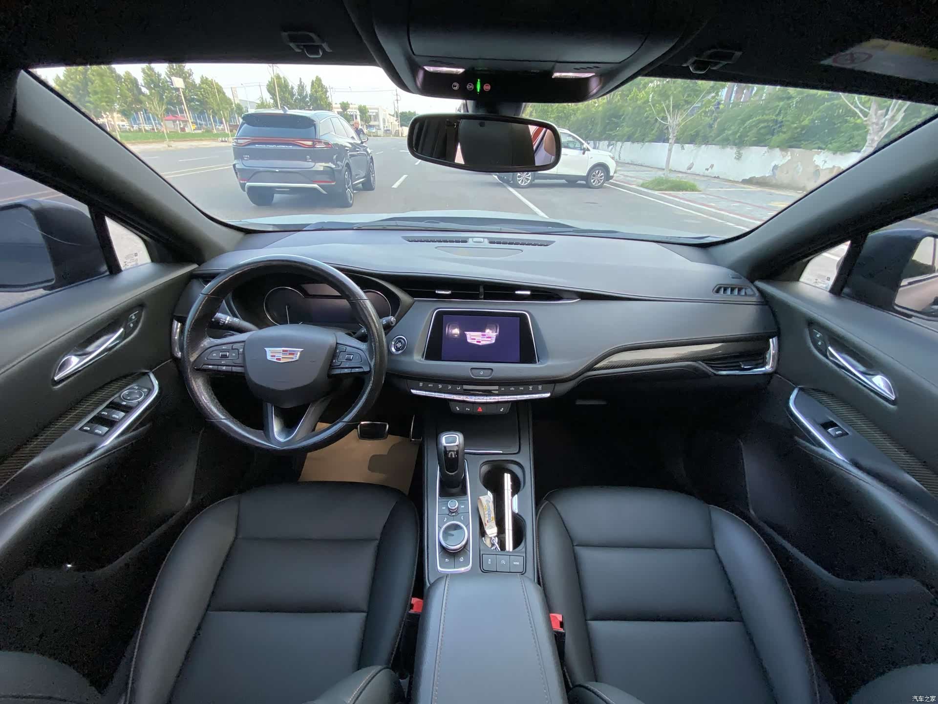 Cadillac XT4, 2019 8