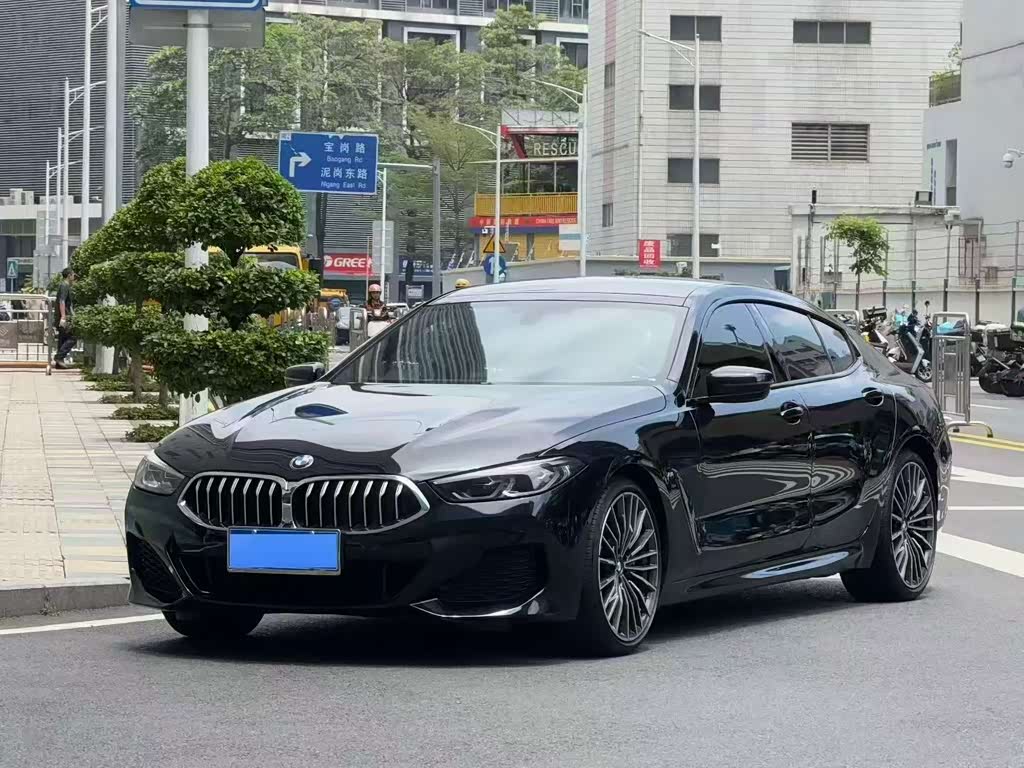 BMW 8 Series