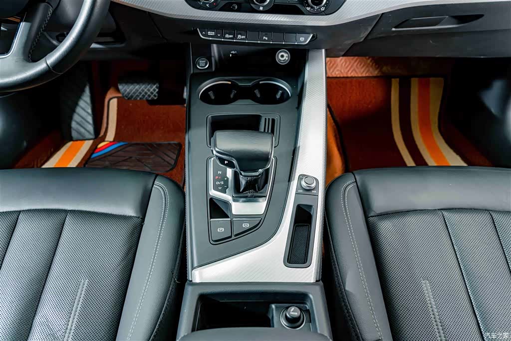 Audi A4L, 2021 12
