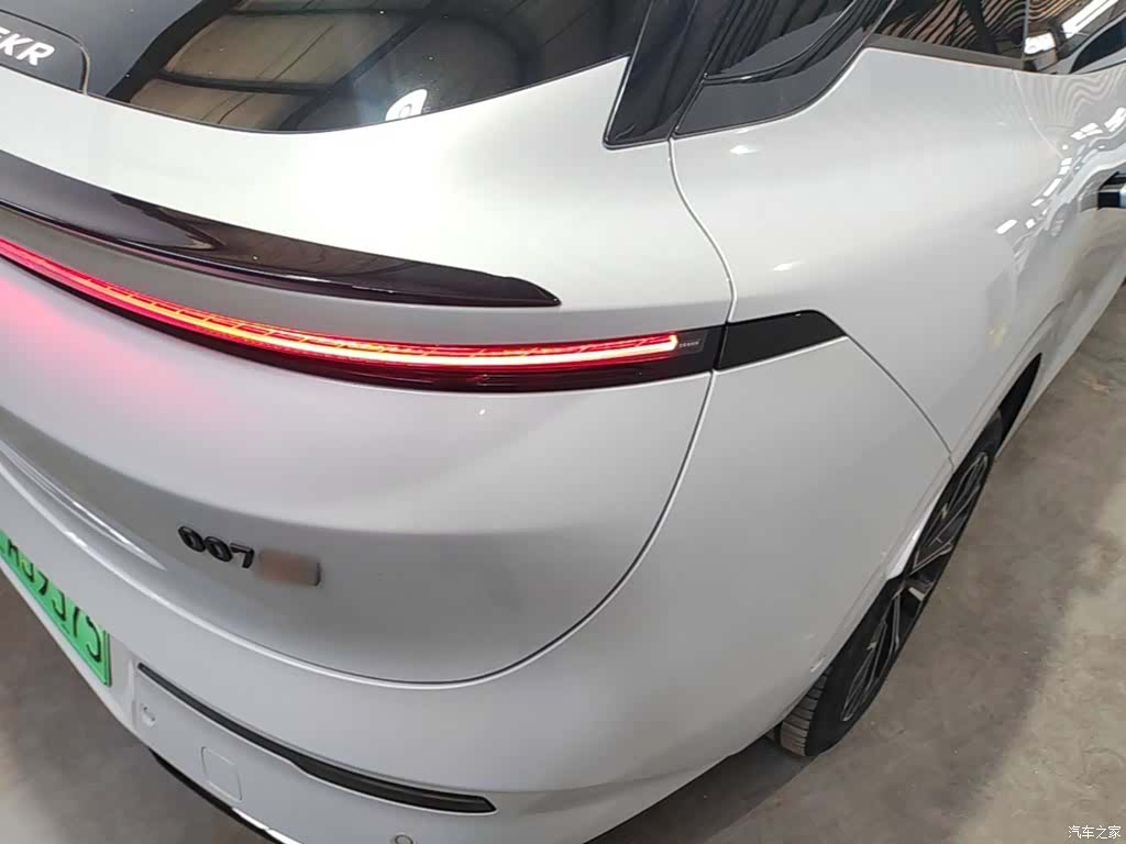 Zeekr 007, 2025 24