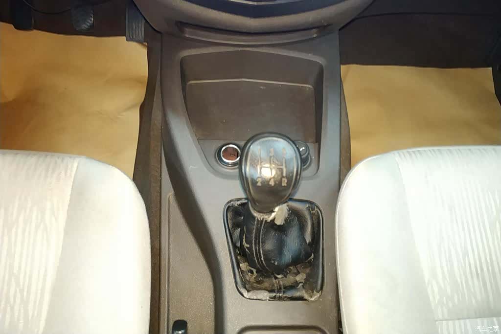 Wuling Hongguang, 2017 16