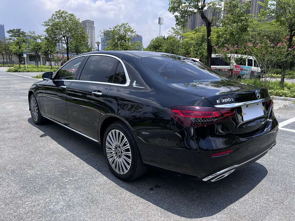 Mercedes-Benz E-class Mercedes-Benz E-class
