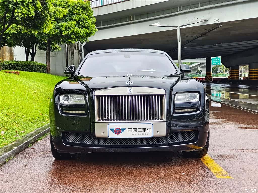 Rolls-Royce Ghost, 2012 2