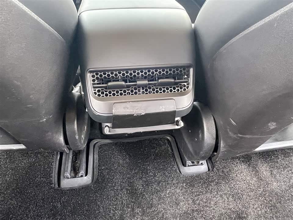 Tesla Model 3 Tesla Model 3