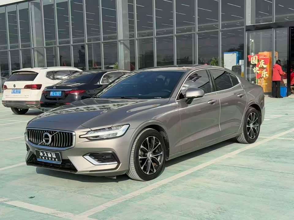 Volvo S60
