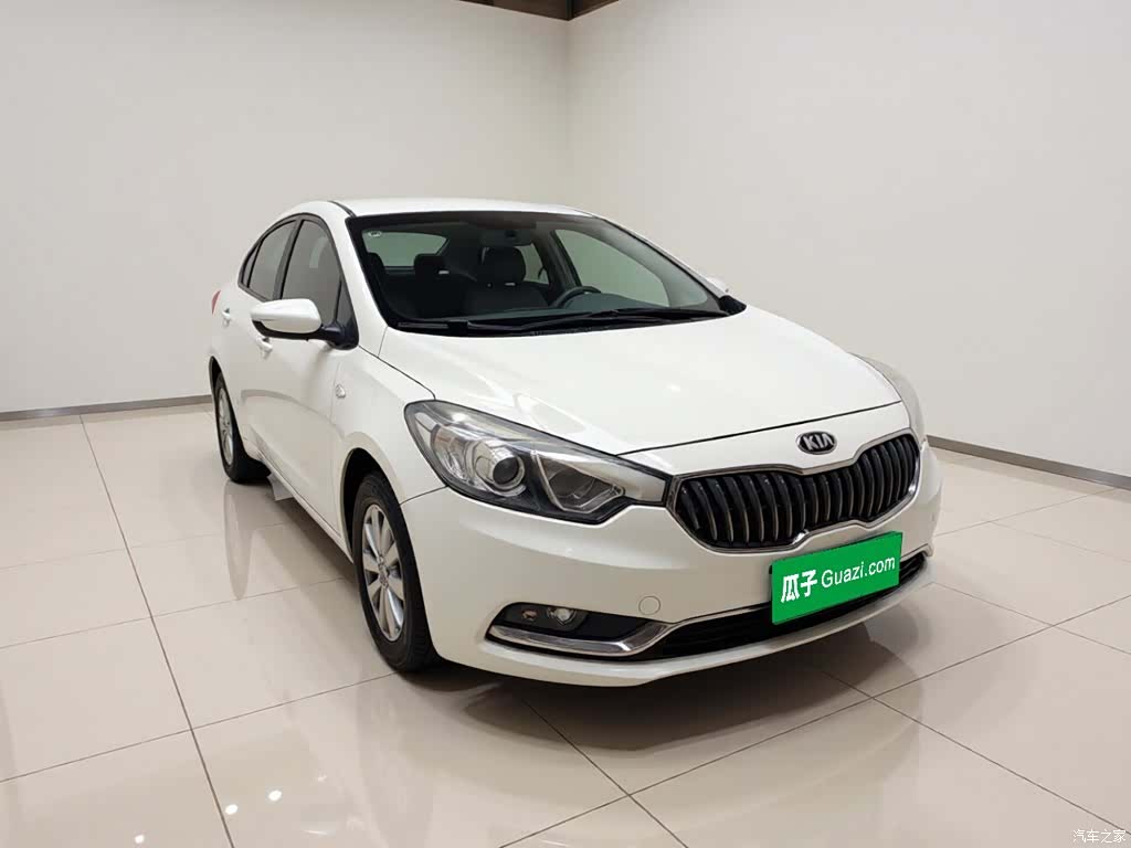 Kia K3, 2015 3