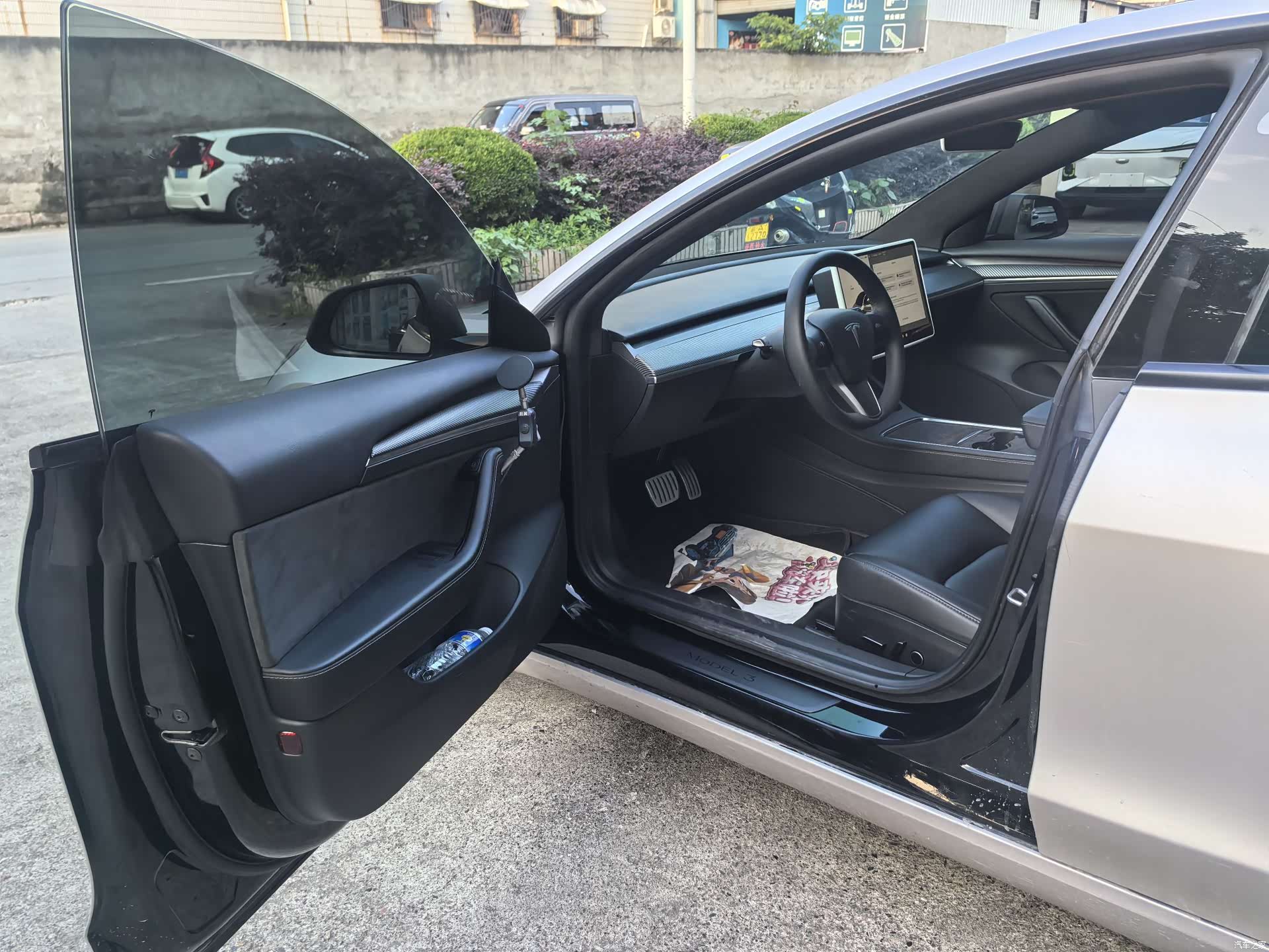 Tesla Model 3, 2022 6