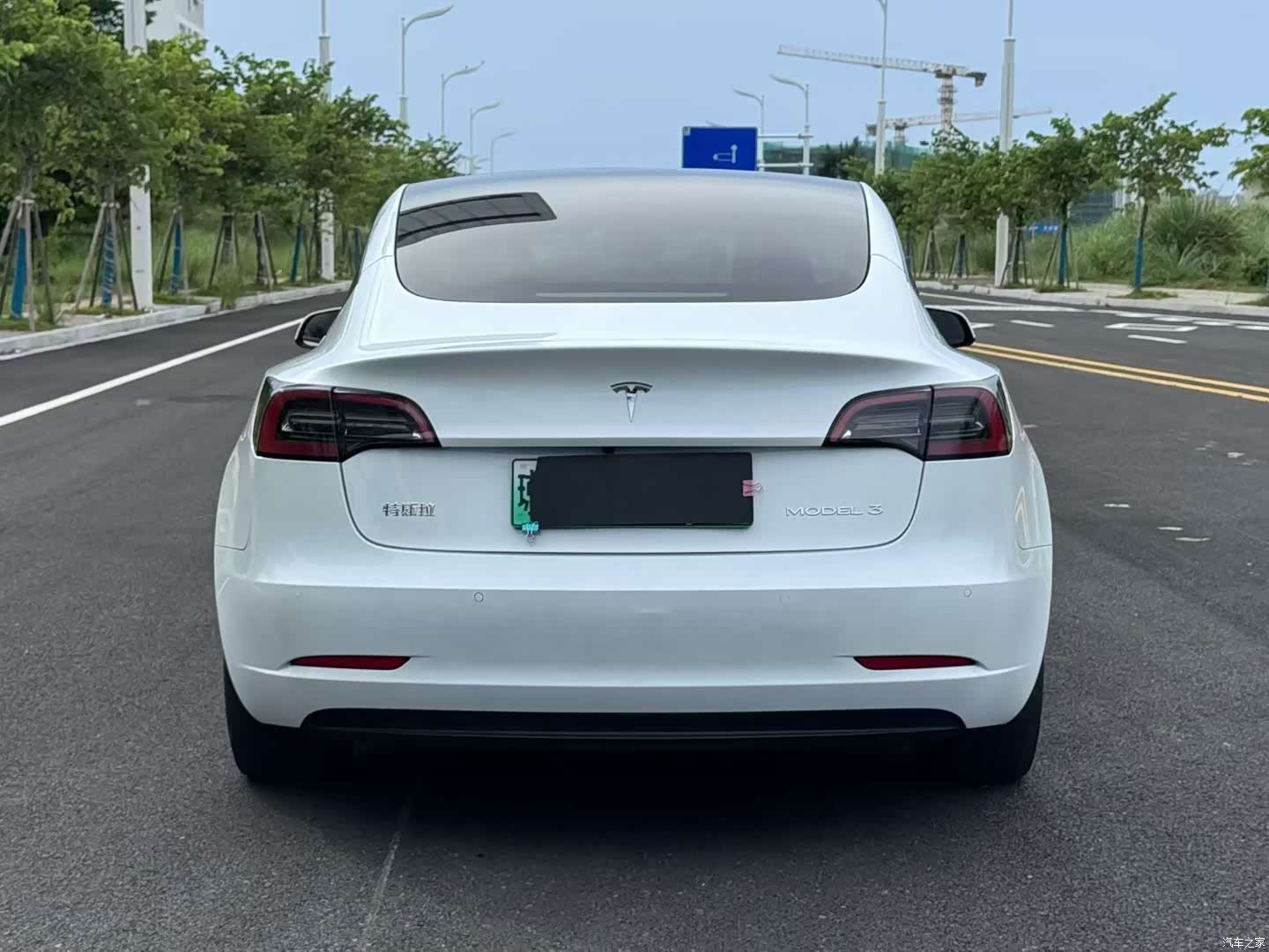 Tesla Model 3, 2021 все фото