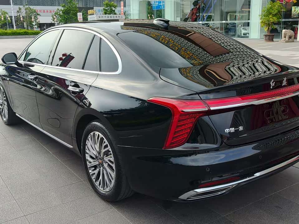 Hongqi H5