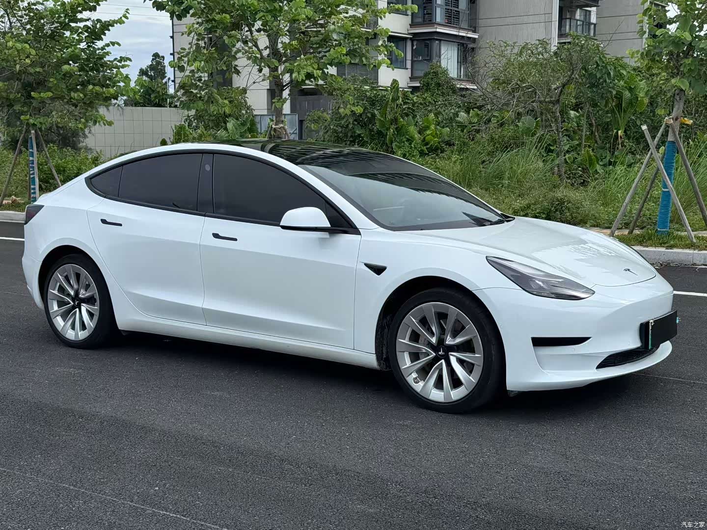 Tesla Model 3, 2021 3