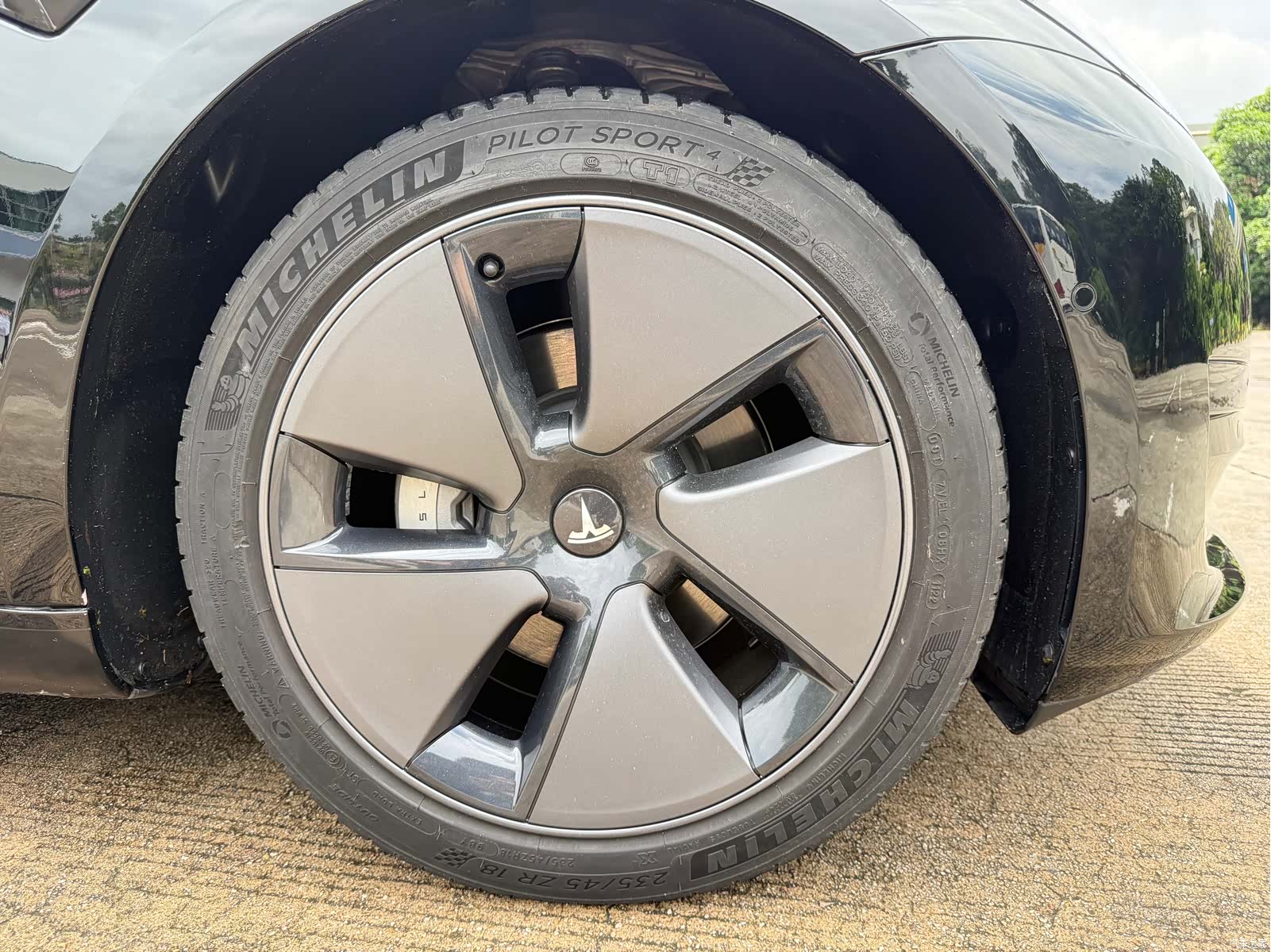Tesla Model 3, 2022 10