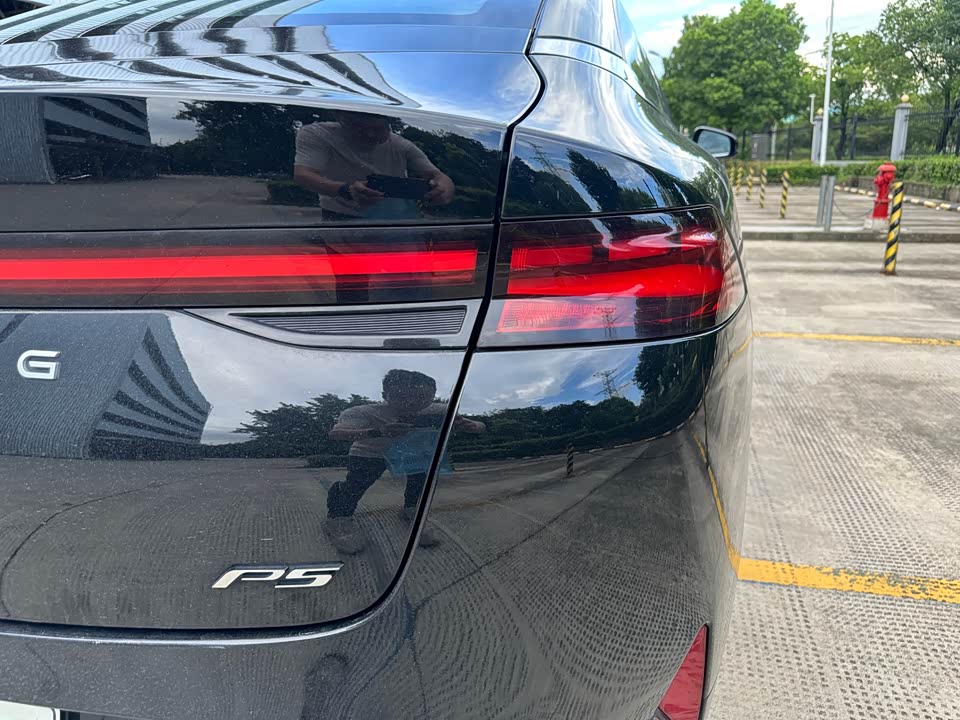 XPENG P5 XPENG P5