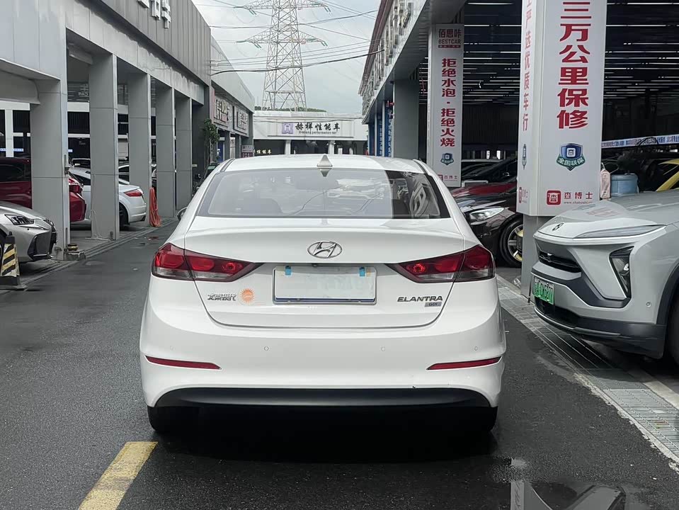 Hyundai Lead Hyundai Lead