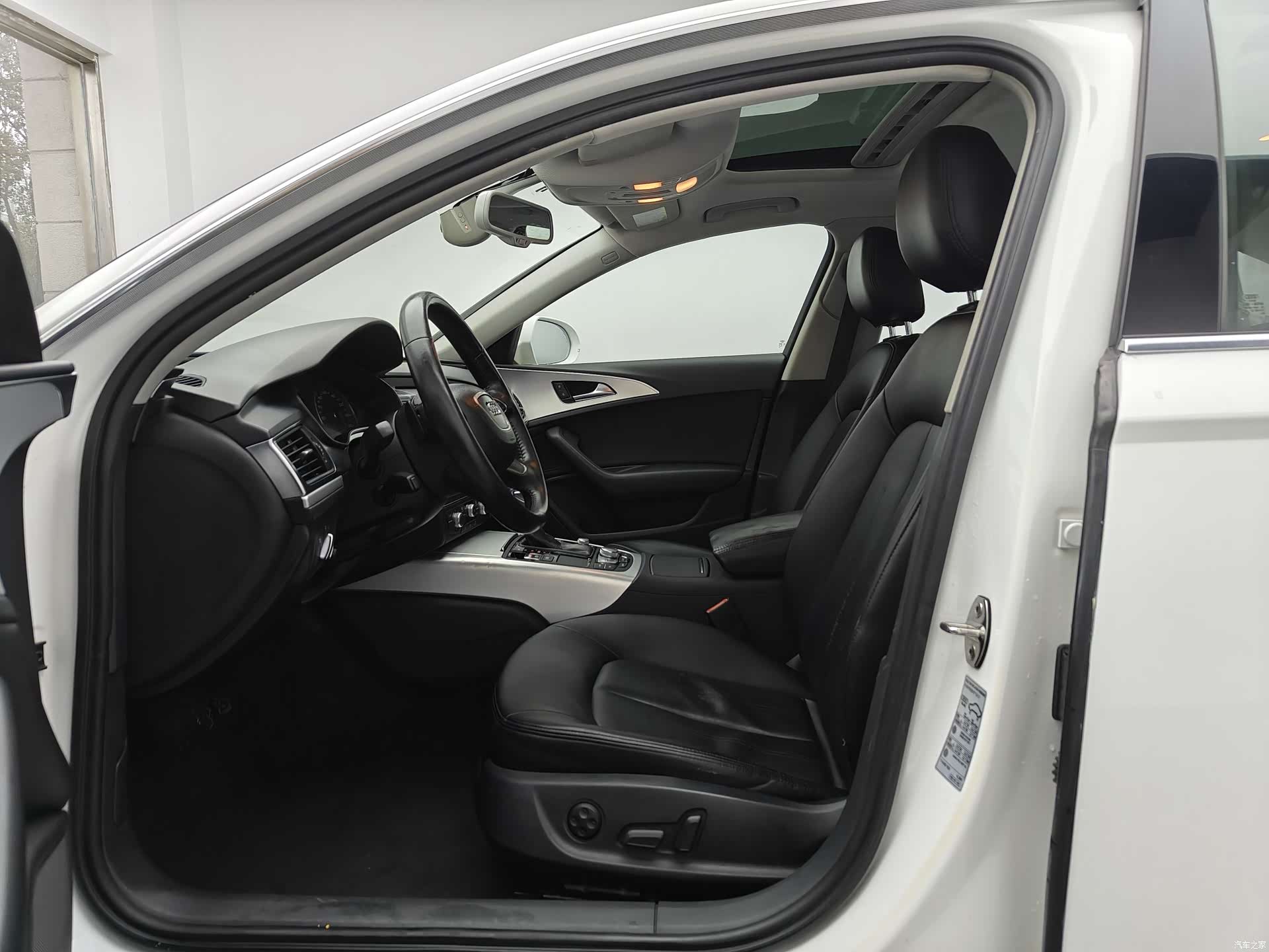Audi A6L, 2014 9
