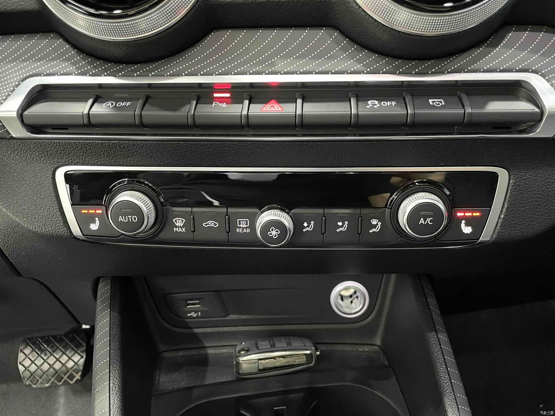 Audi Q2L, 2022 11
