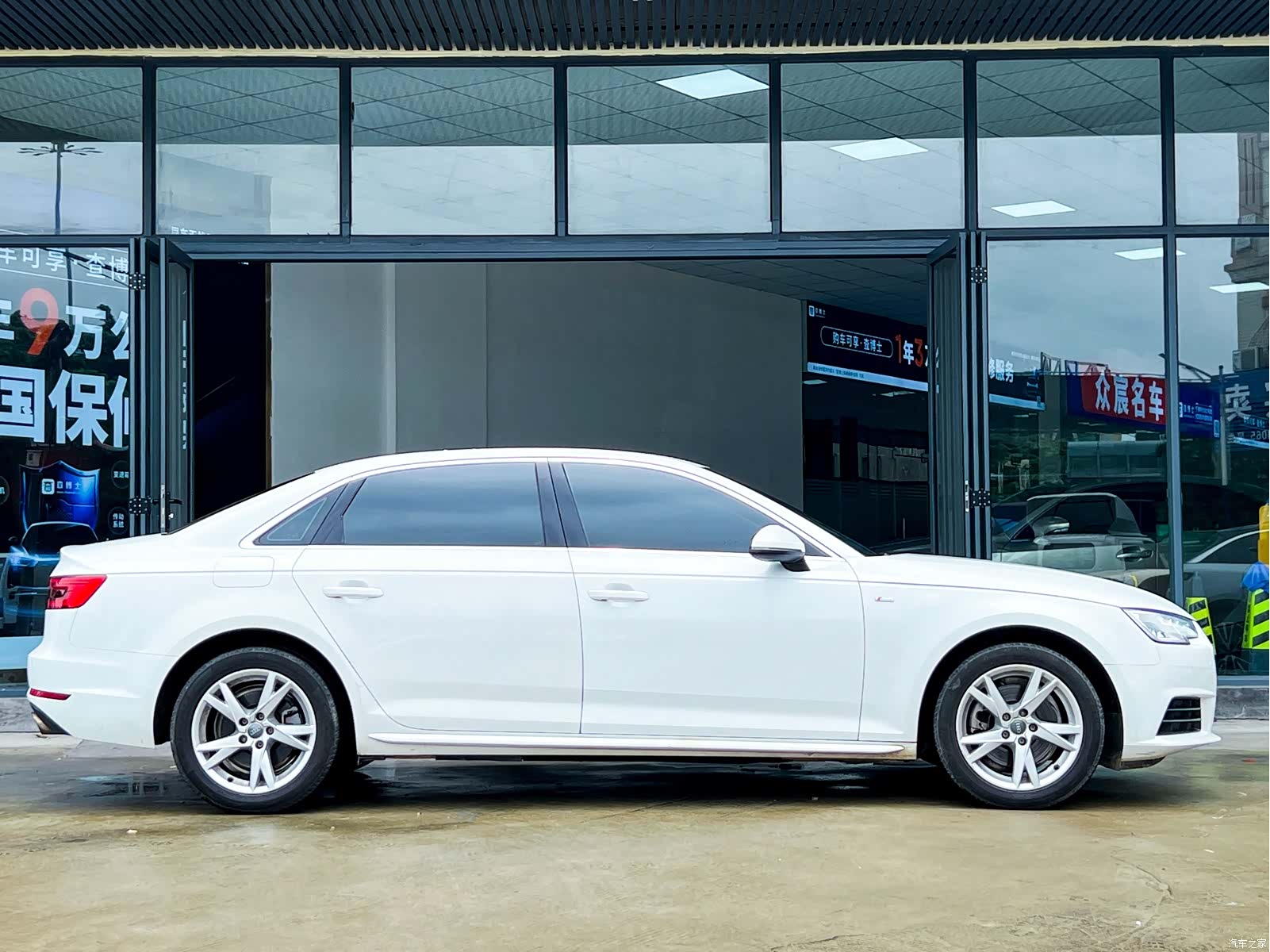 Audi A4L, 2017 4