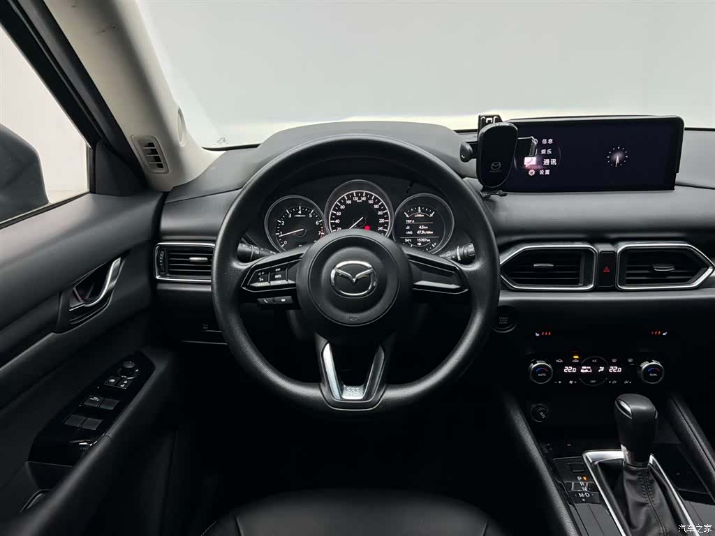 Mazda CX-5, 2024 21