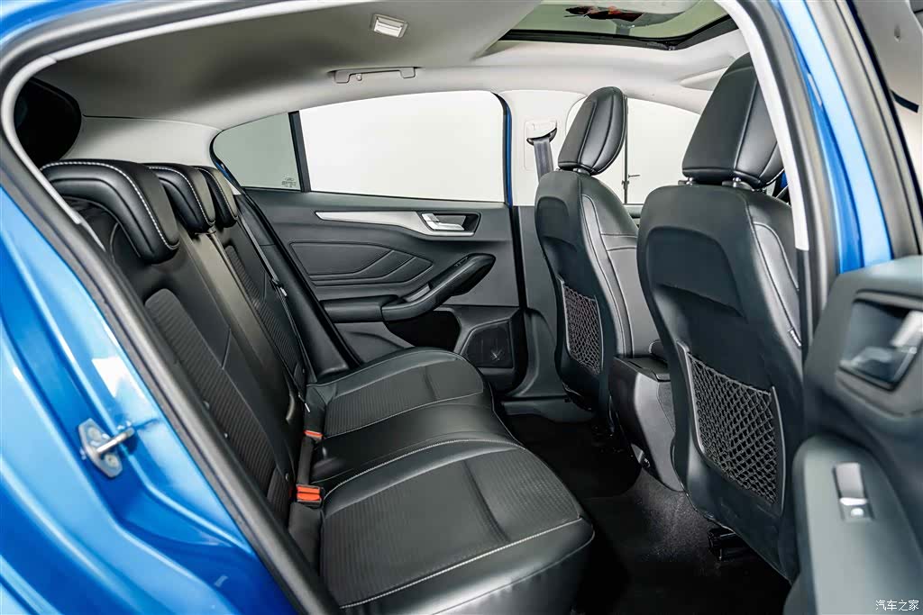 Ford Focus, 2019 20