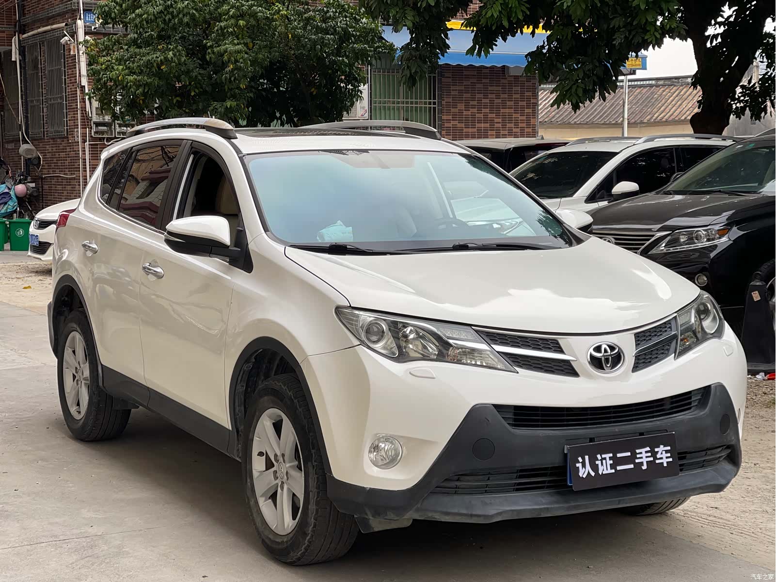 Toyota RAV4, 2014 2