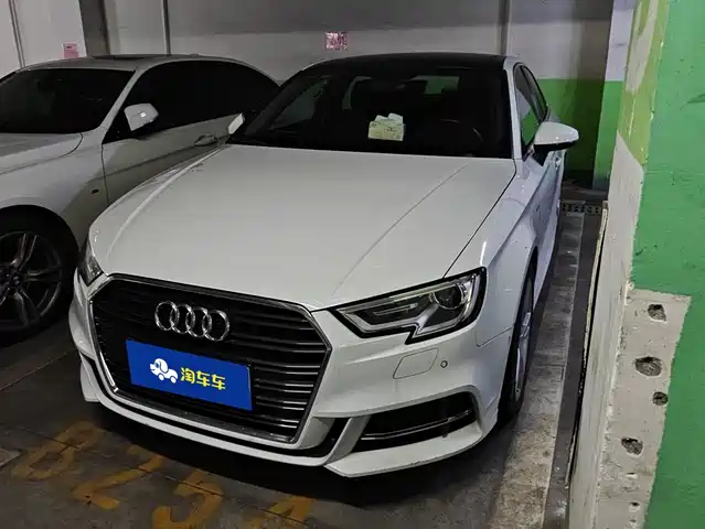 Audi A3 2018 — купить из Китая под заказ