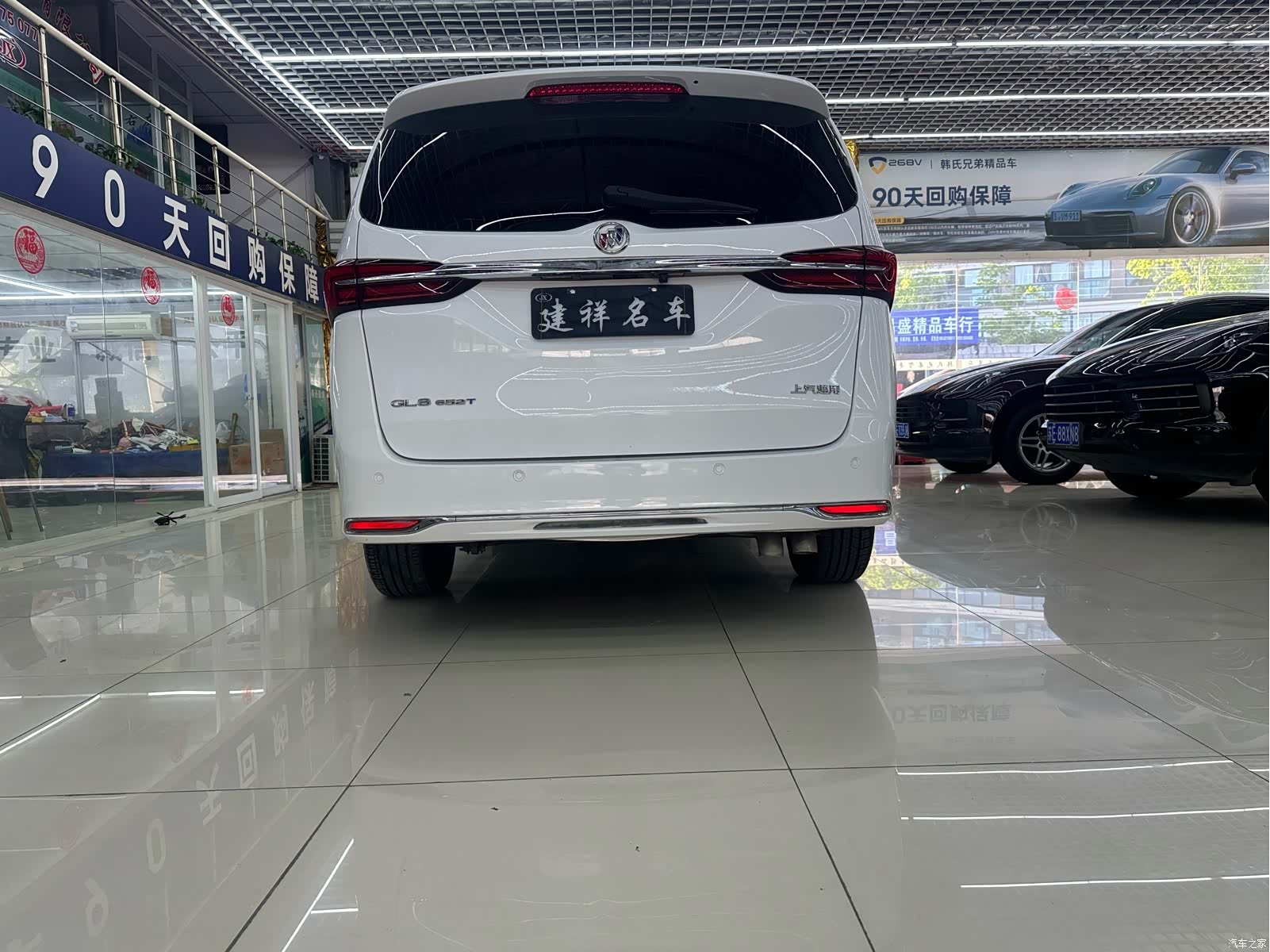 Buick GL8, 2022 6