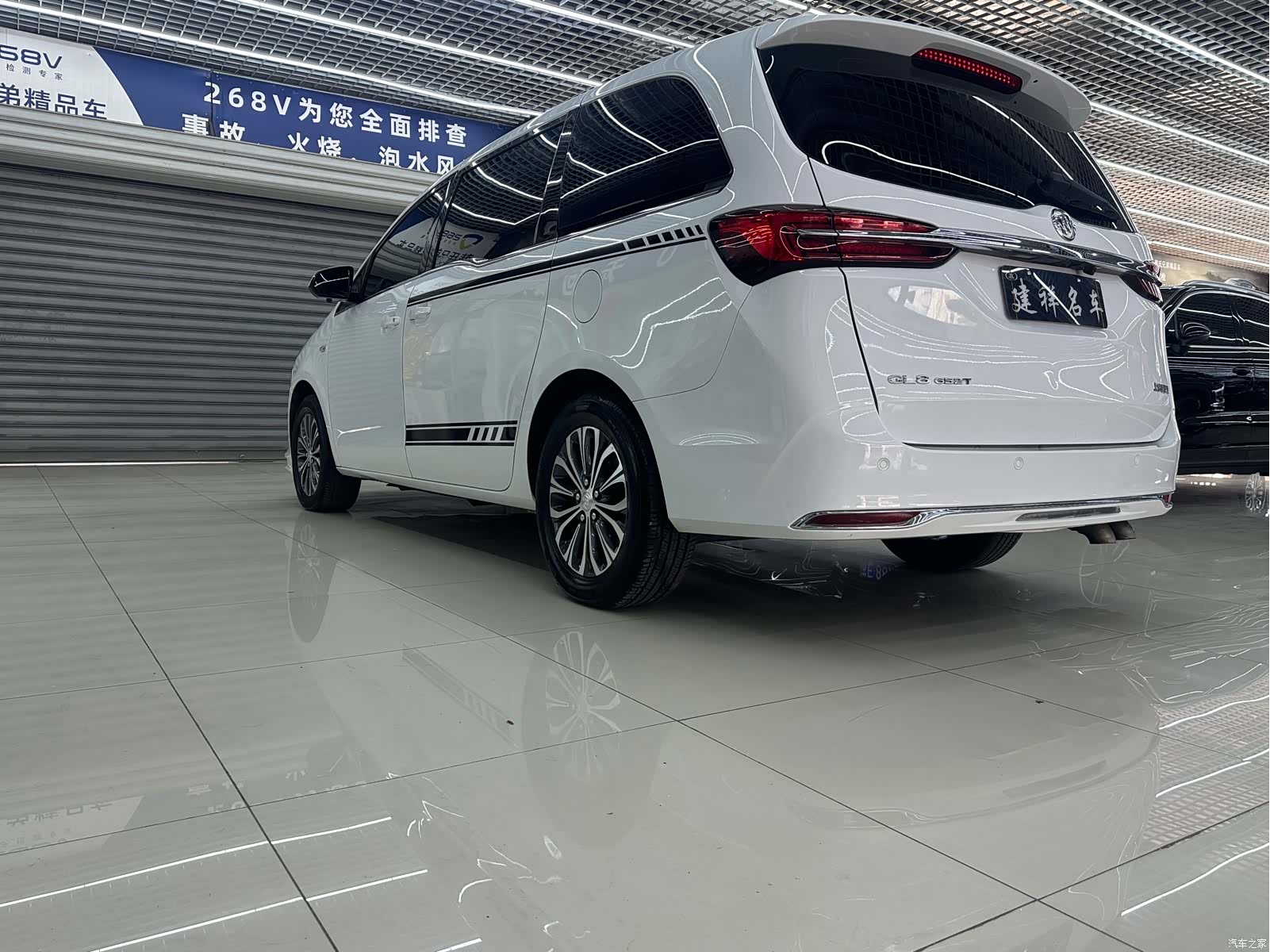 Buick GL8, 2022 7