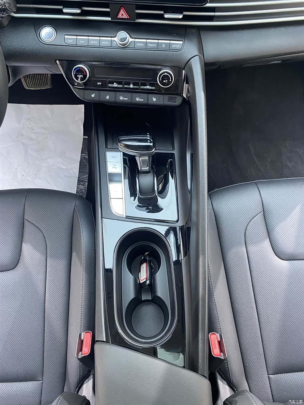 Hyundai Elantra, 2023 19