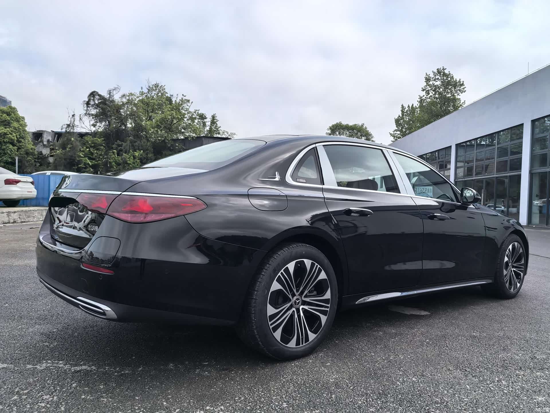 Mercedes-Benz E-Class, 2024 9