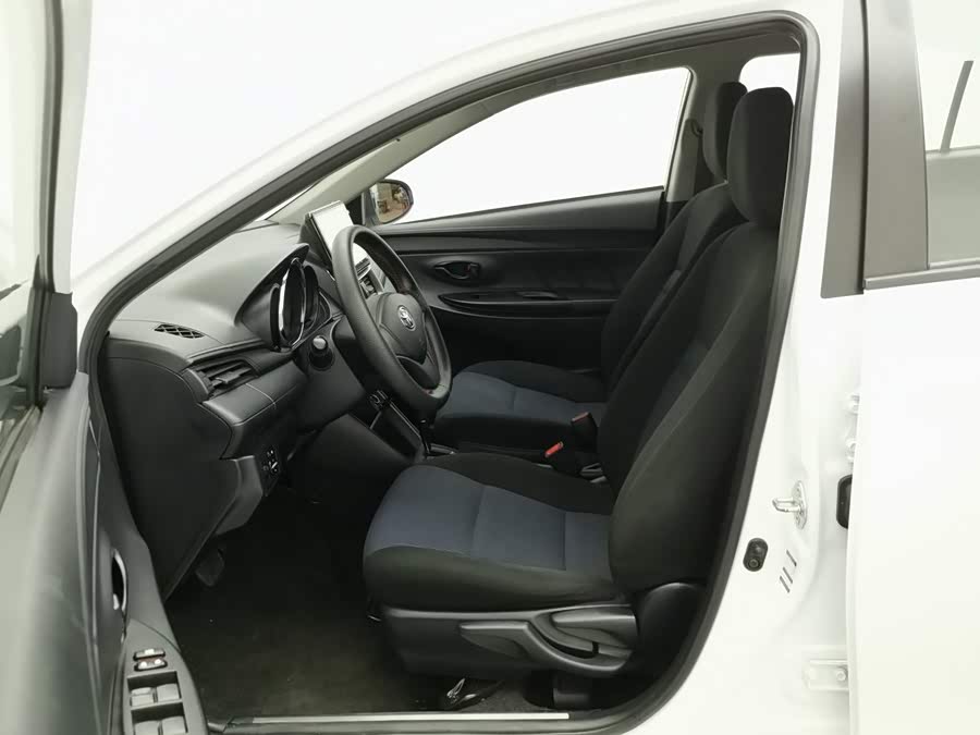 Toyota Yaris L Zhixiang 2020, фото 10