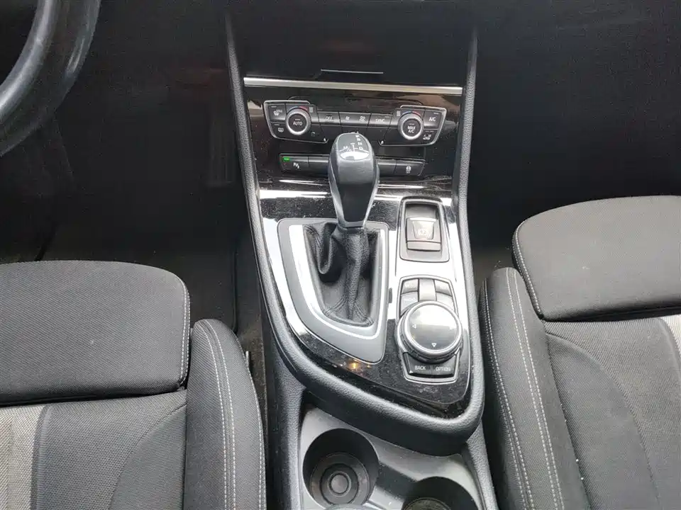 BMW 2 series station wagon