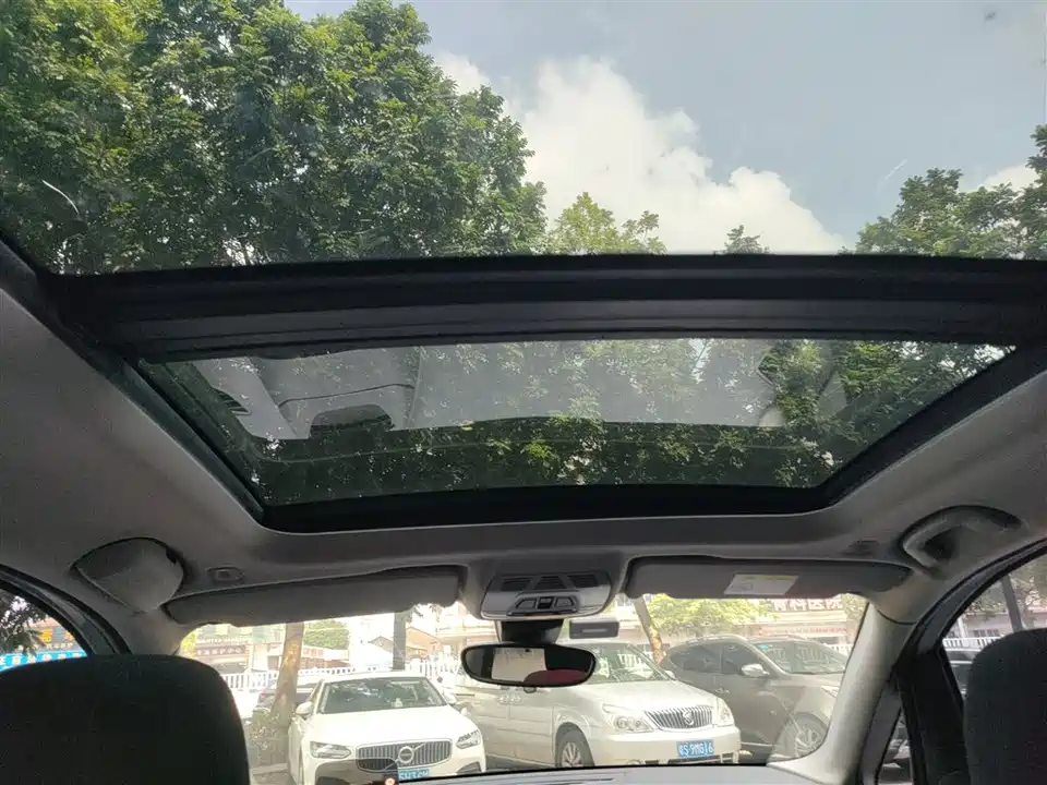 BMW 2 series station wagon