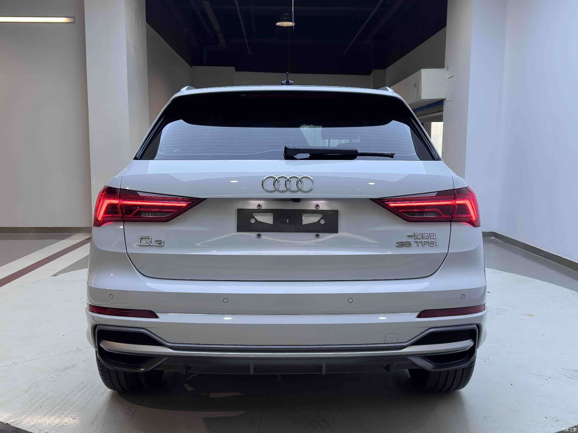Audi Q3, 2023 все фото