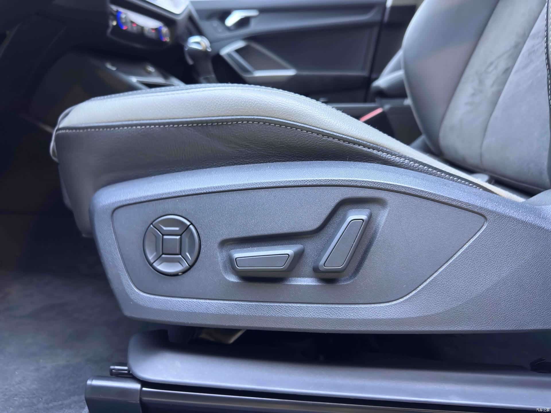 Audi Q3, 2022 17