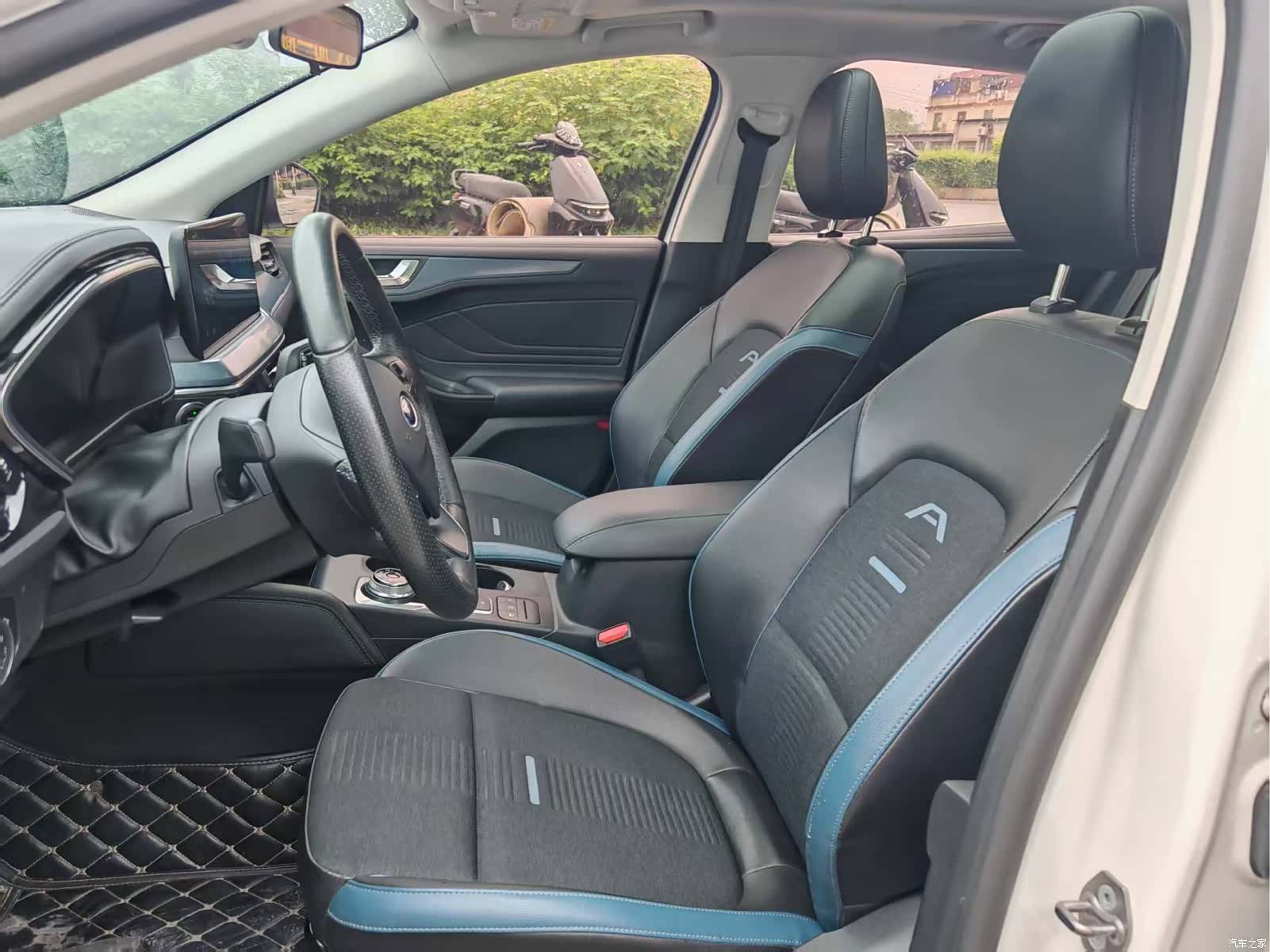 Ford Focus, 2021 4