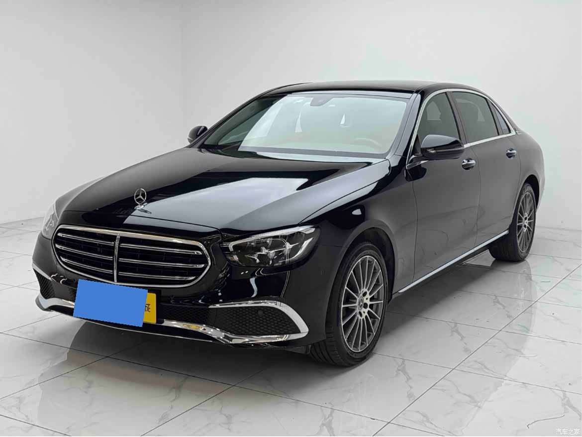 Mercedes-Benz E-Class, 2022 1