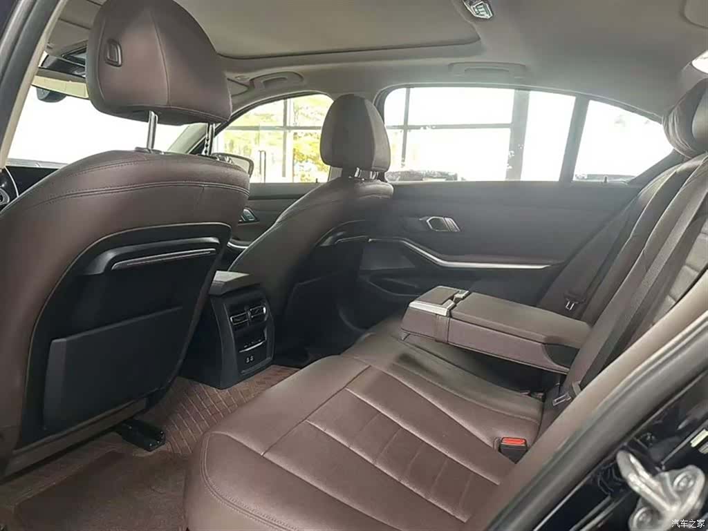 BMW 3 Series, 2021 все фото