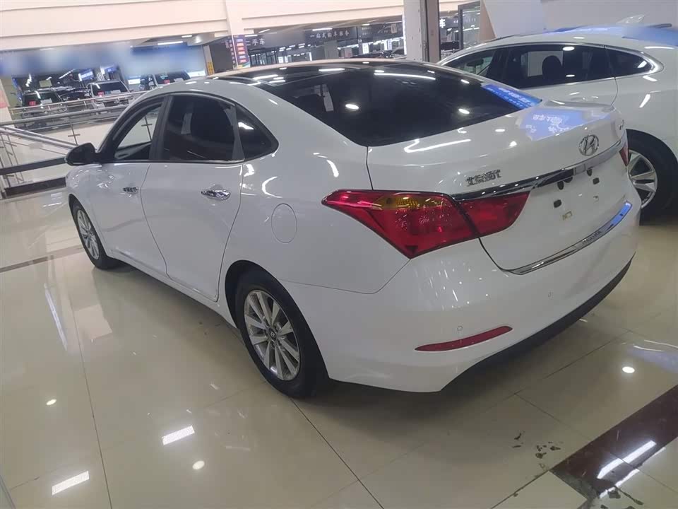 Hyundai Name picture